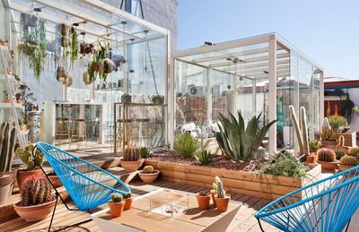 UNA TERRAZA EN LA AZOTEA DE CASA DECOR 2020